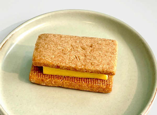 バスクチーズケーキサンド ¥420